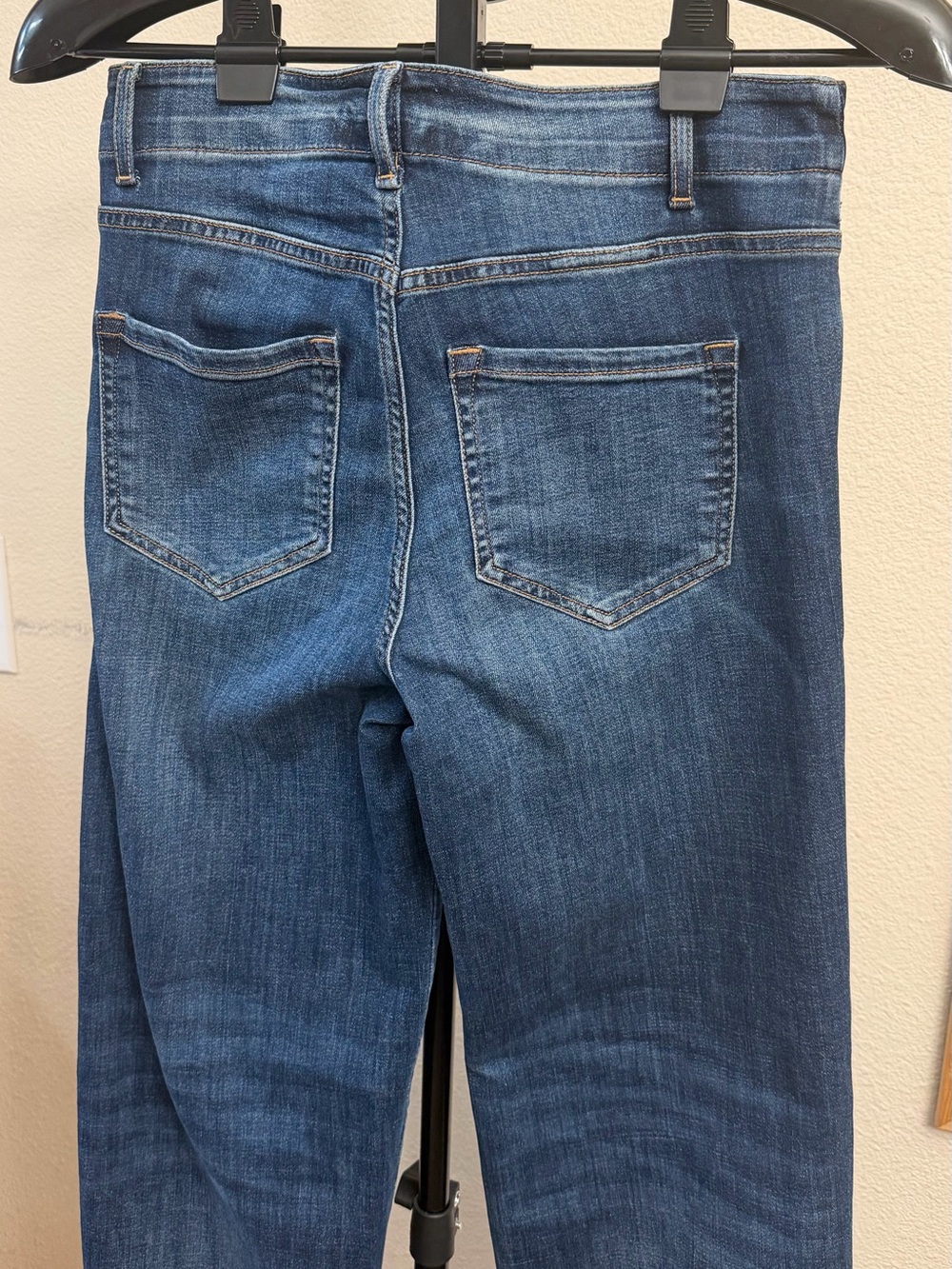 J. Jill Vintage Wash High-Rise Wide-Leg Jeans | Coastal Grandma Minimalist | 4R - Picture 7 of 12